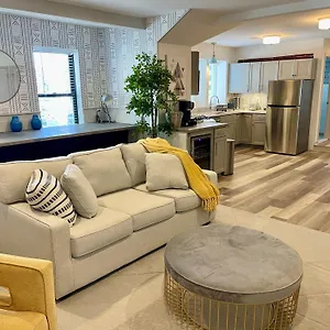 Modern Fully Renovated & Loft In Downtown Apartment Trenton
