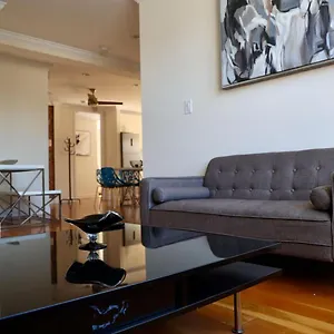 Modern In By Central Park Apartment New York